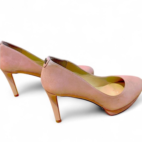 Ivanka Trump light Pink suede mid-heeled pumps - Picture 4 of 5